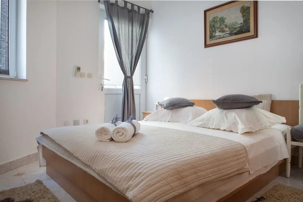 Apartmani Kuzmanić