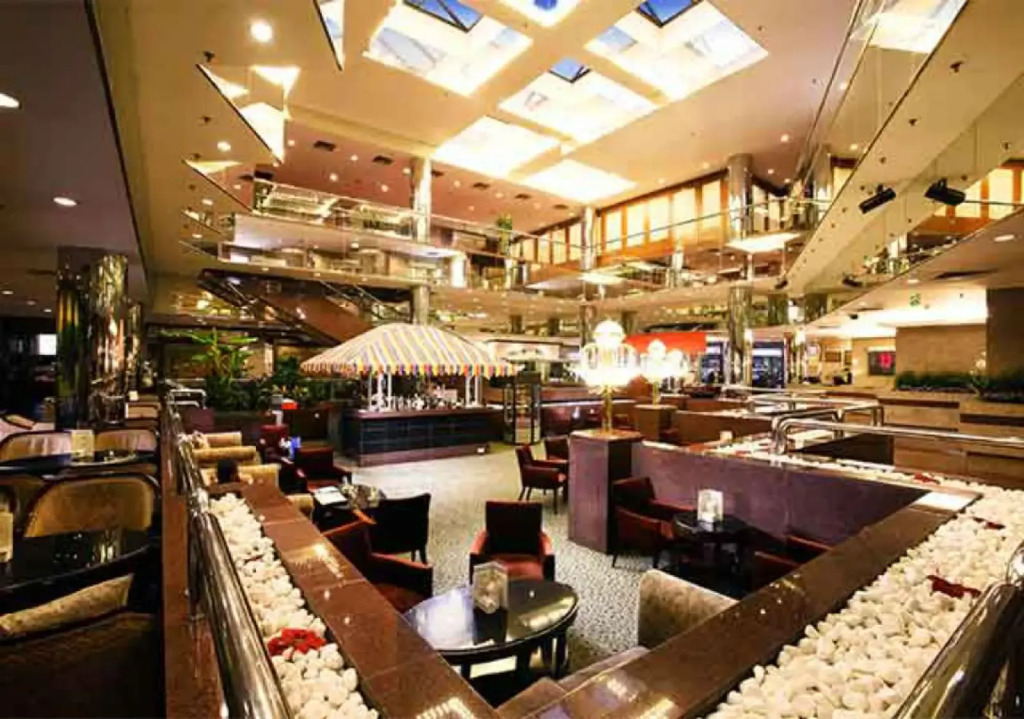 Yanshan Hotel