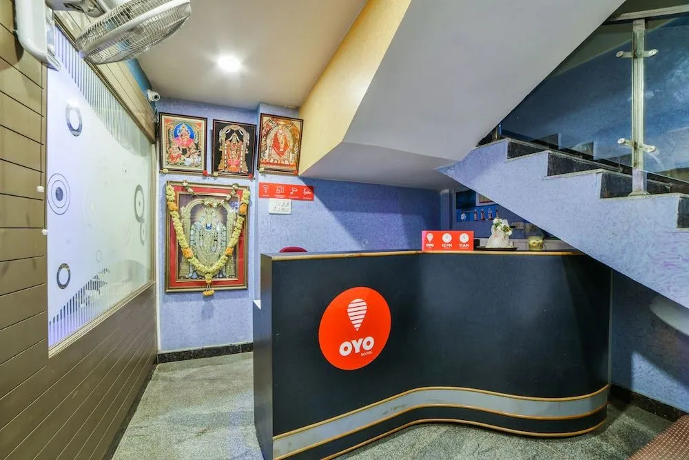 OYO 24288 Surya Teja Residency
