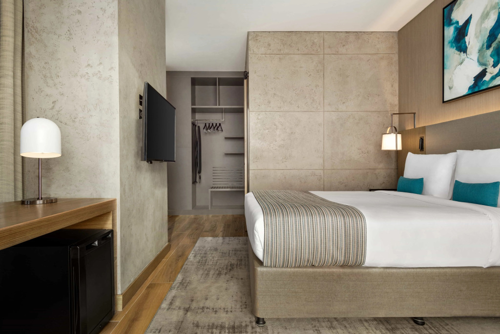 Mercure Dubai Gold District
