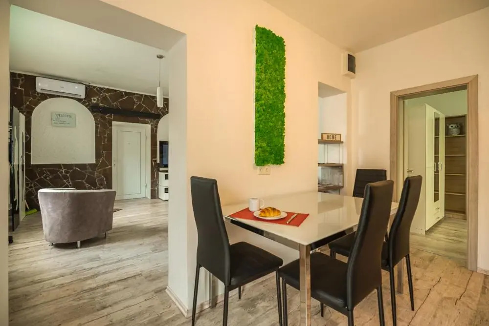 LTE Apartments