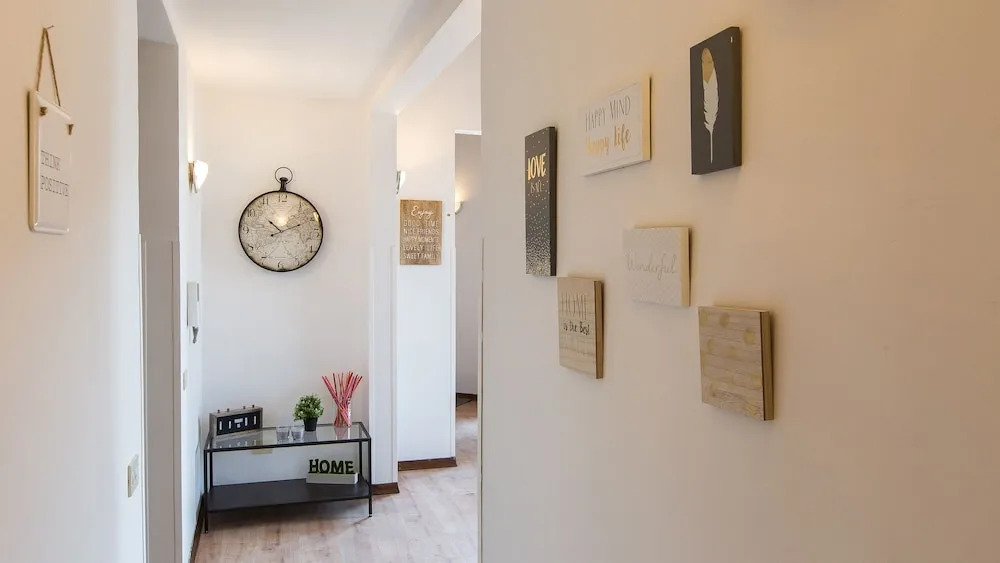 Rental In Rome Rosselli Palace Deluxe 3 Apartment