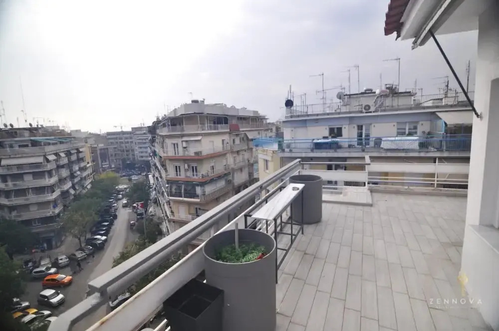 Zennova 81 Papazoli Str