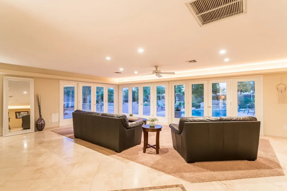 Casa Paraiso 3 BR by Casago