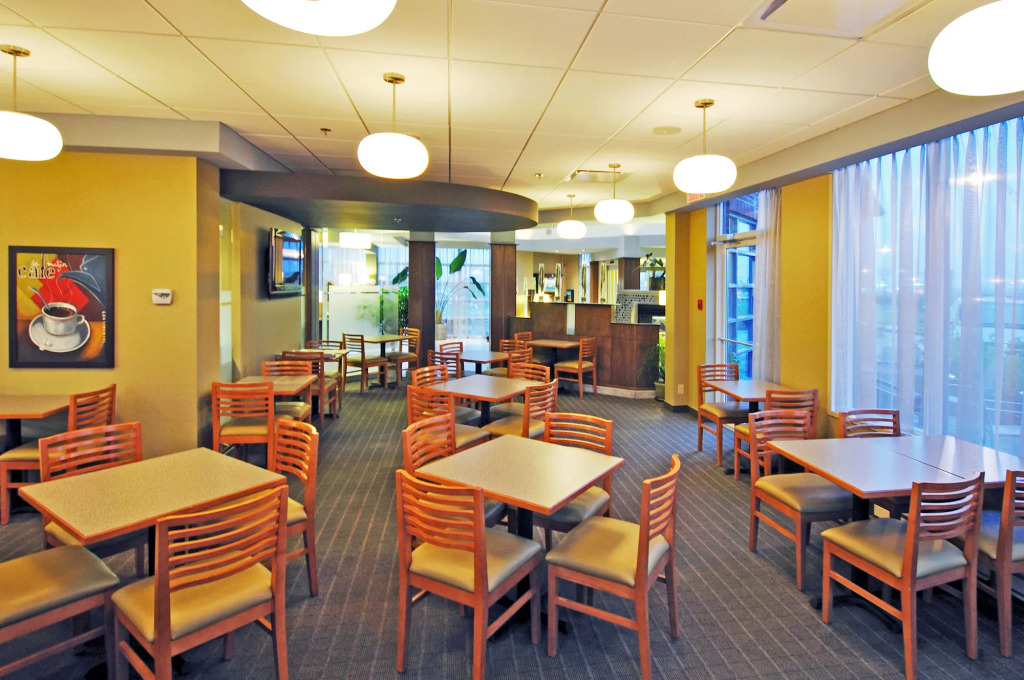 Holiday Inn Express Quebec City-Sainte Foy by IHG