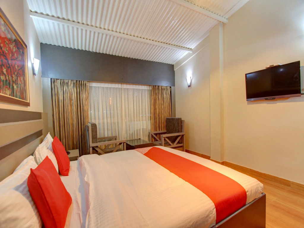 Capital O 13231 Hotel Sapphire Garden View
