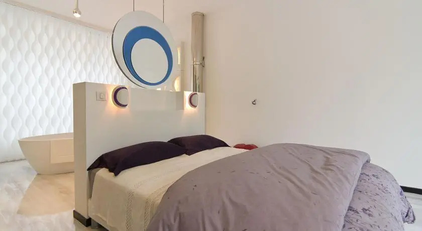 Studios Paris Bed & Breakfast - Le jardin de Montmartre