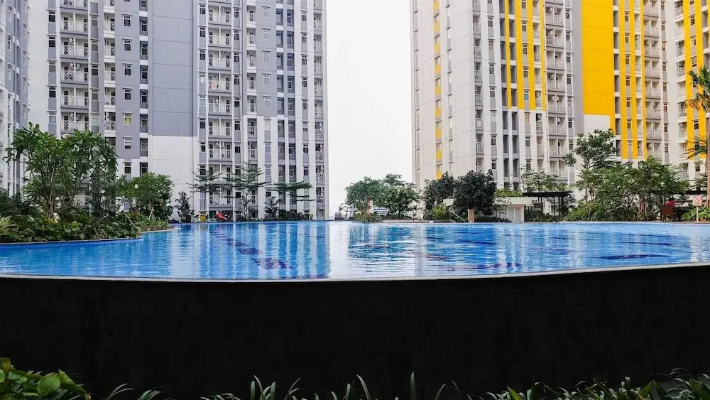 Comfortable Studio at Springlake Summarecon Apartment near Mall By Travelio