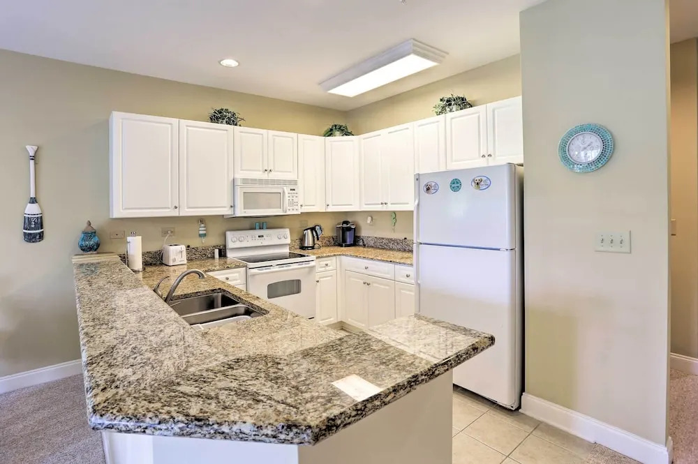 Serene Retreat w/ Pool Access in Myrtle Beach!