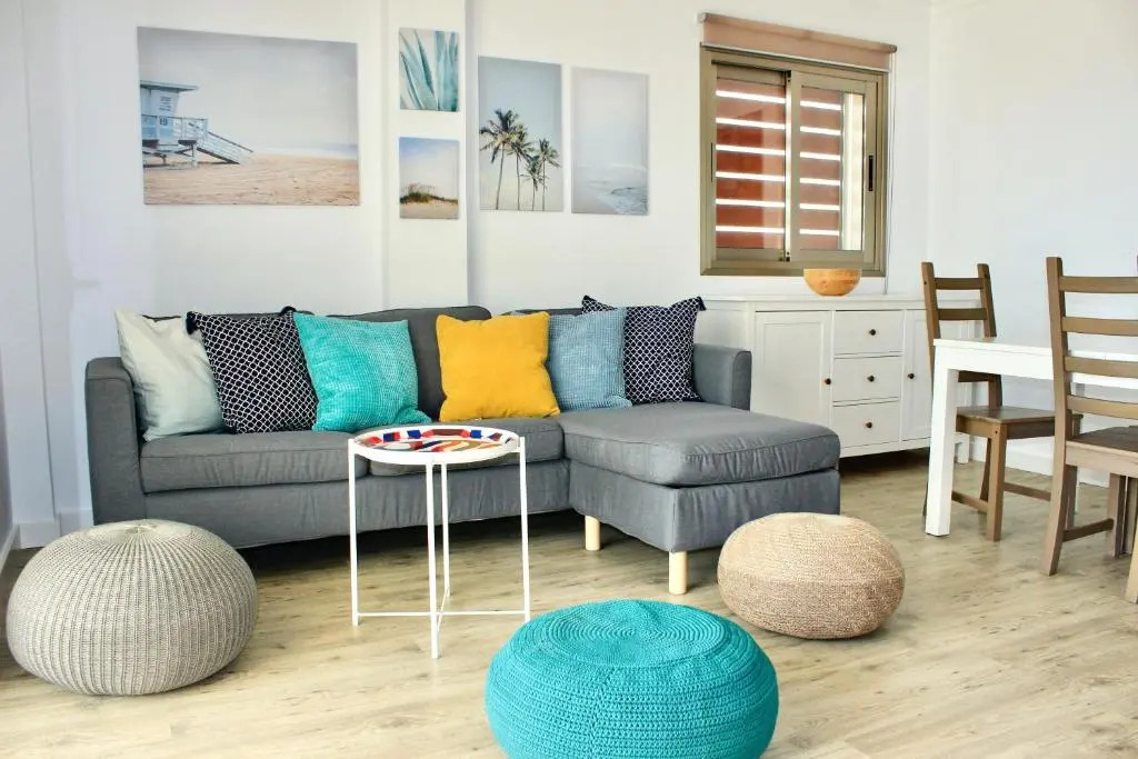 3Bdr + 2Bath Ocean View Apartment