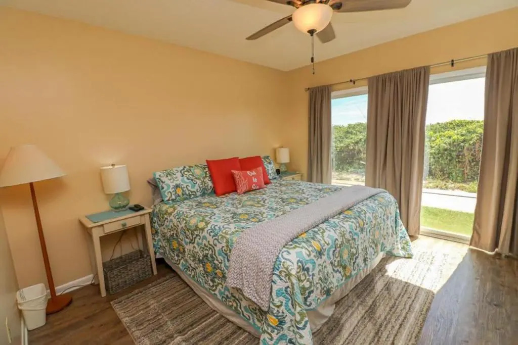Creston House 12B