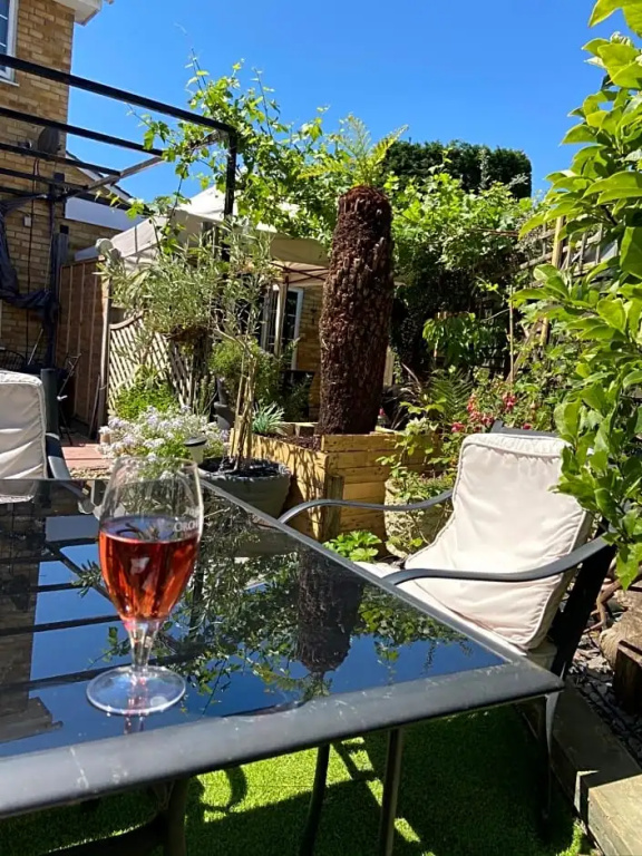 Wisteria Guest House