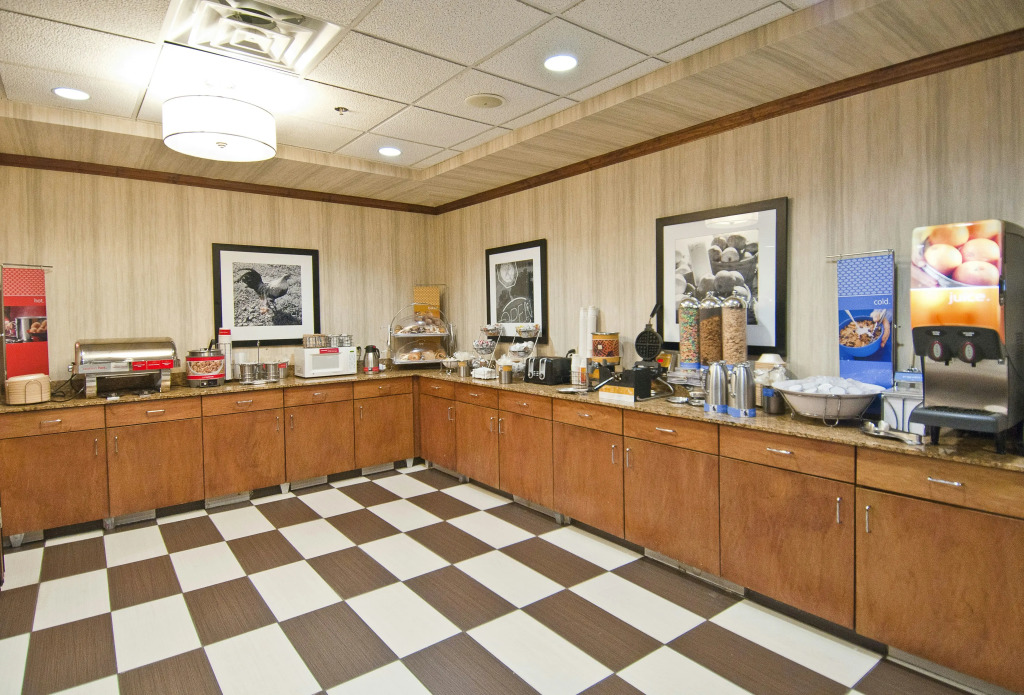 Hampton Inn Canton