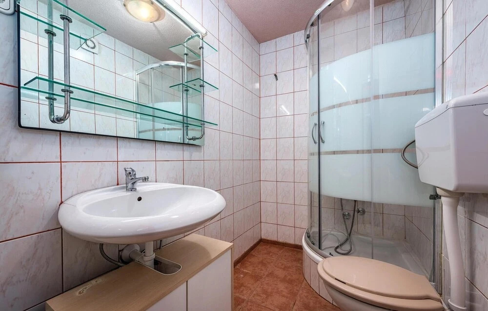 Beautiful Home in Brtonigla With 3 Bedrooms, Wifi and Outdoor Swimming Pool