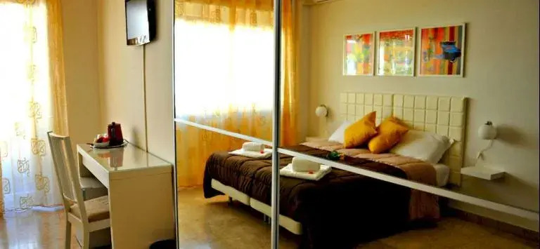 Your Rhome B&B