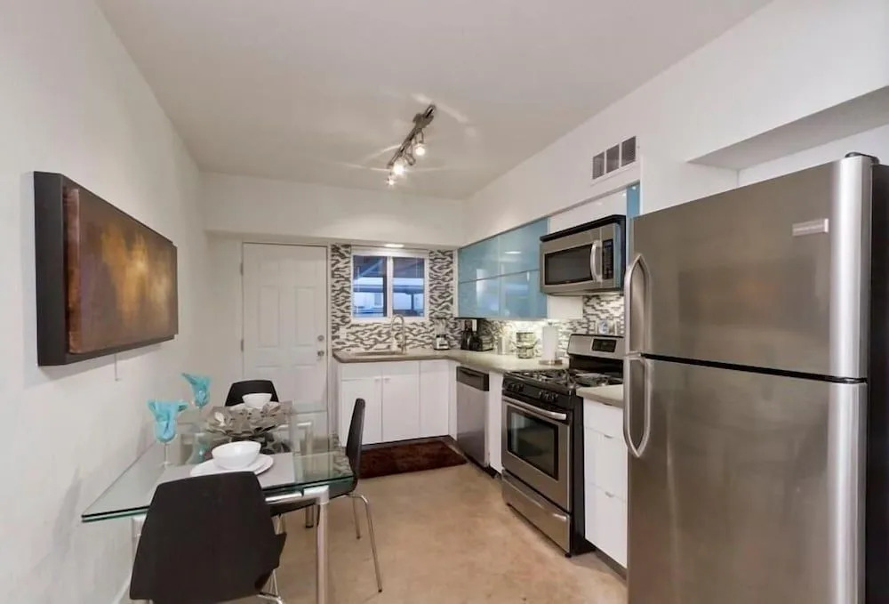 Old School By Signature Vacation Rentals
