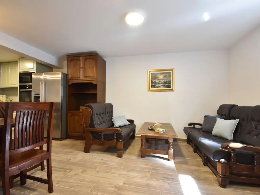 Spacious and Comfortable Apartment, Outside the Historical Centre of Split