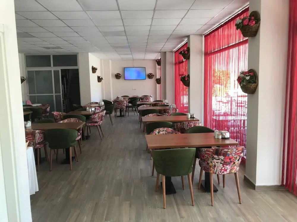 Alesya Otel