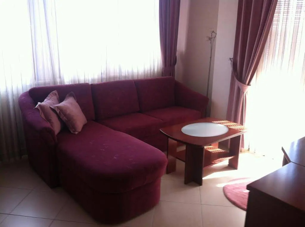 Villa Mia Suites