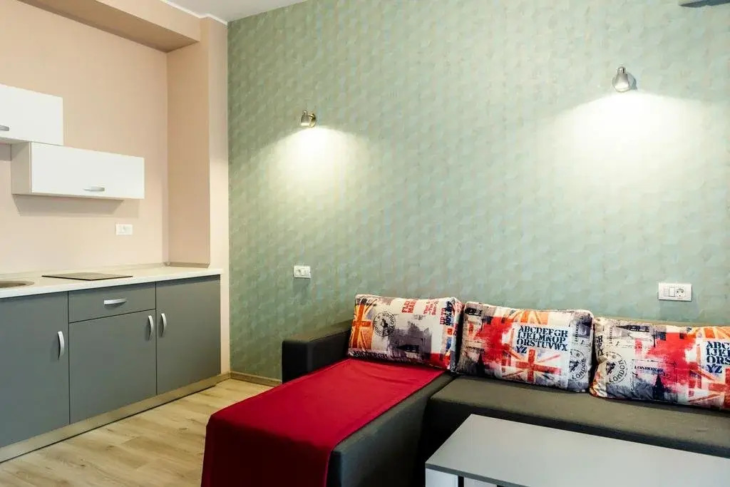 Friday Hotel