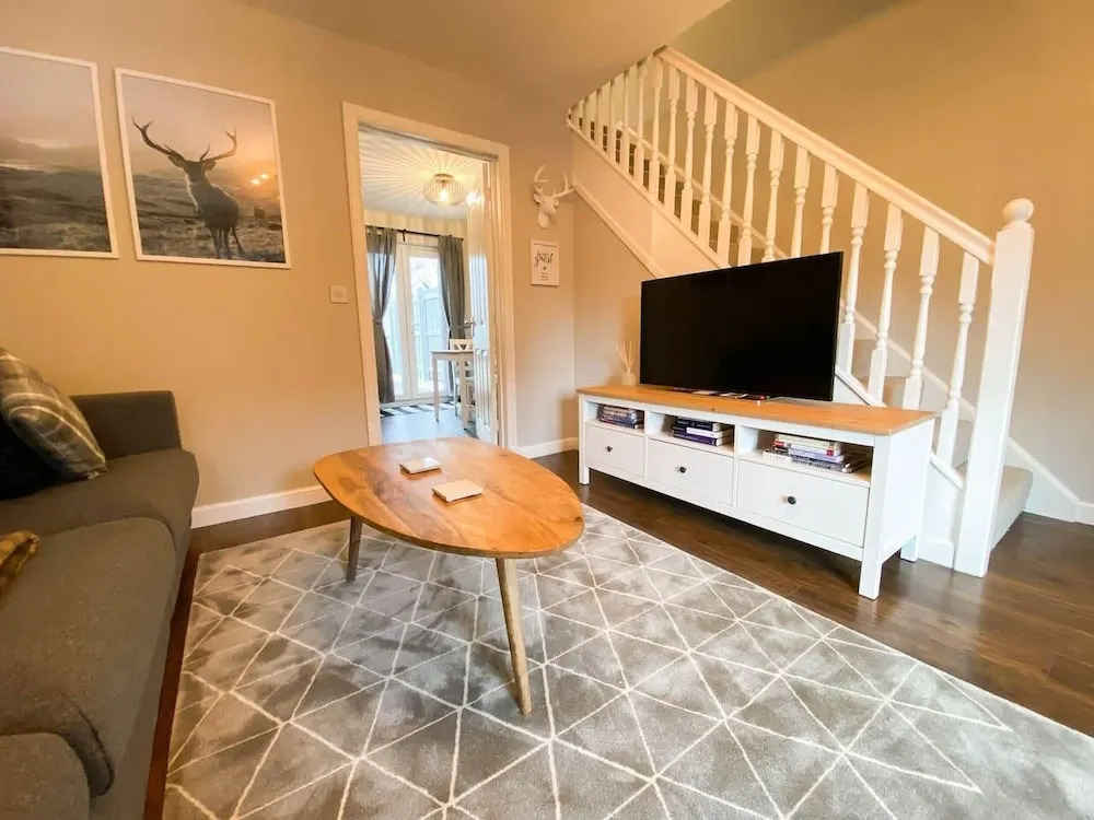 Modern Luxury 2bed Scottish Home