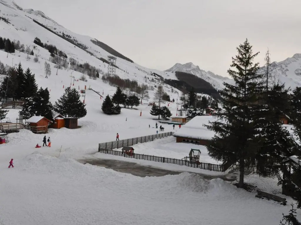 Appartement Les Deux Alpes, 1 pièce, 4 personnes - FR-1-348-189