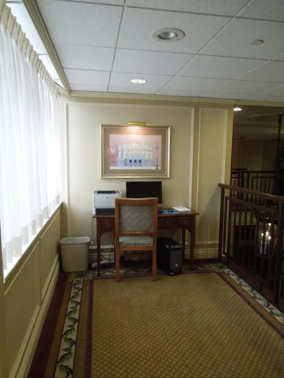 Rockville Centre Hotel - JFK Airport