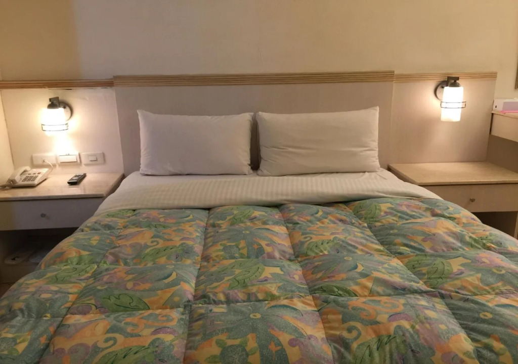 Goshen Hotel