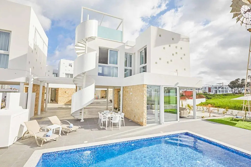 Villa Blue 15