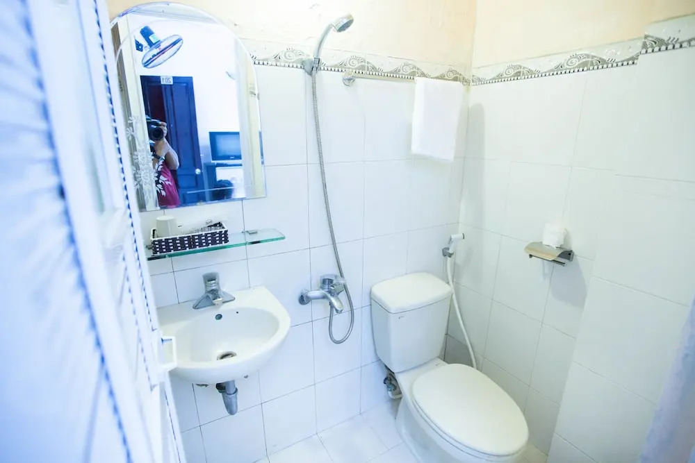 Hoang Trieu Hotel