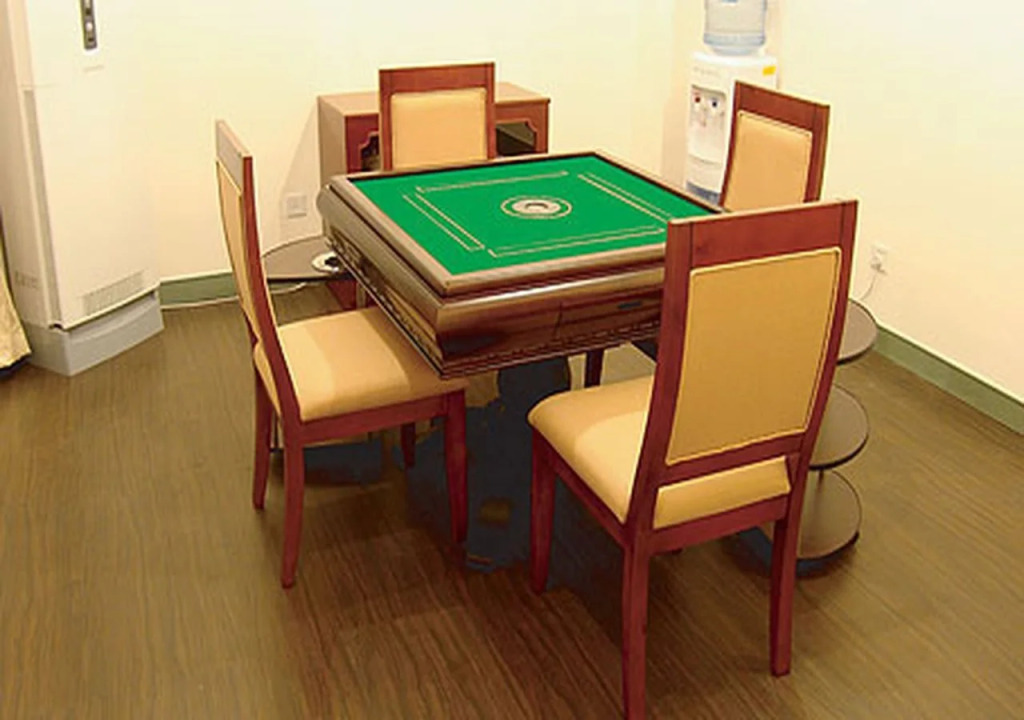 Shanghai Airlines Travel Hotel