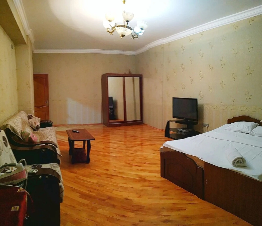 Туристические апартаменты в Баку, B015