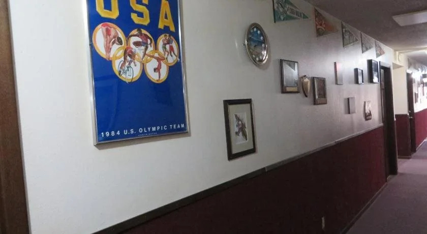 Sports Club Motel