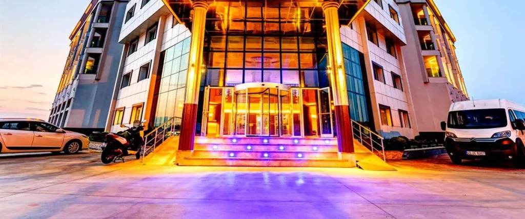 Kaynesia Hotel