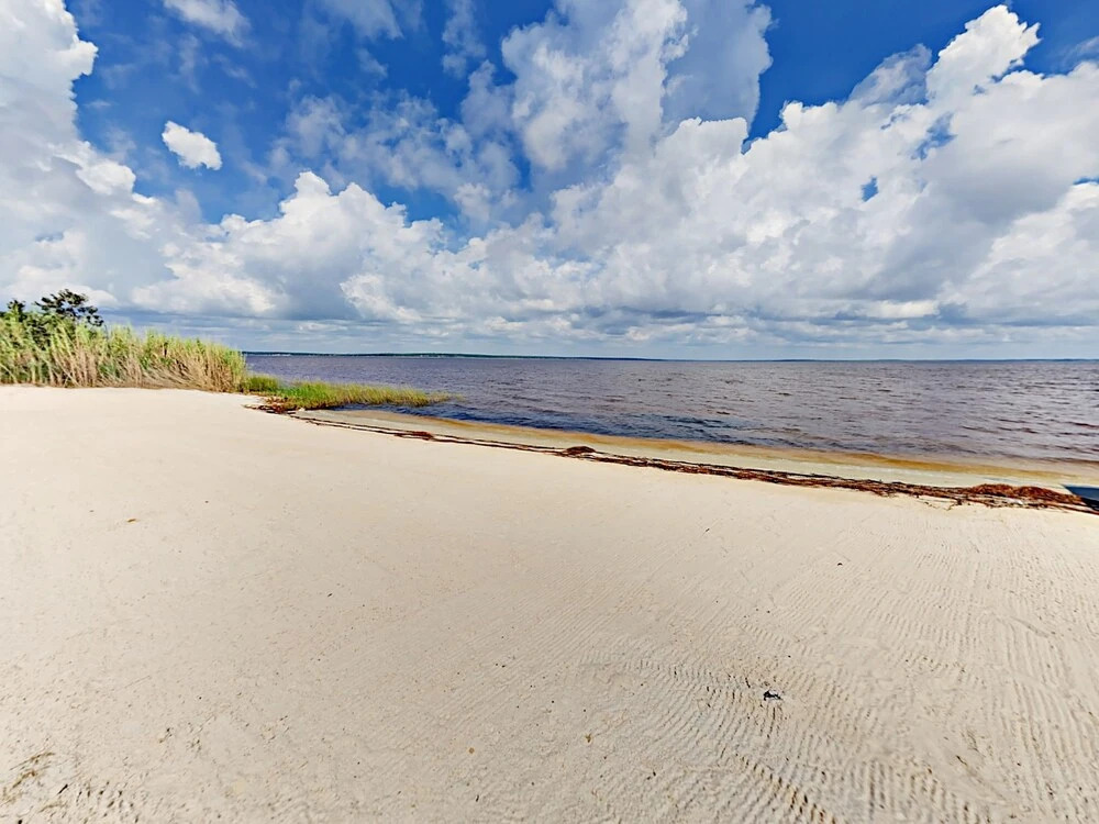 Perdido Bay Townhouse 2 Bedrooms 2.5 Bathrooms Townhouse