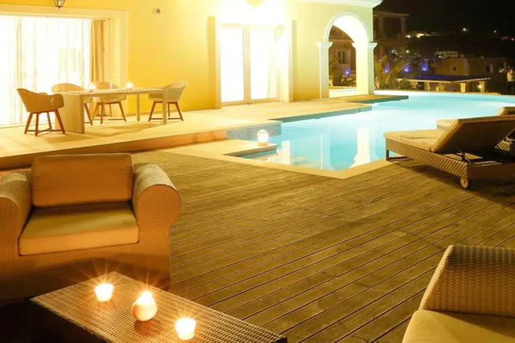 Pictures Suites