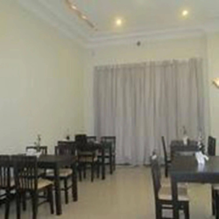 Safari Hotel
