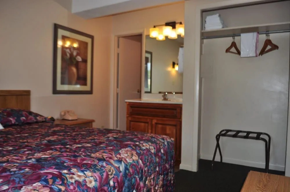 The Shaker Inn