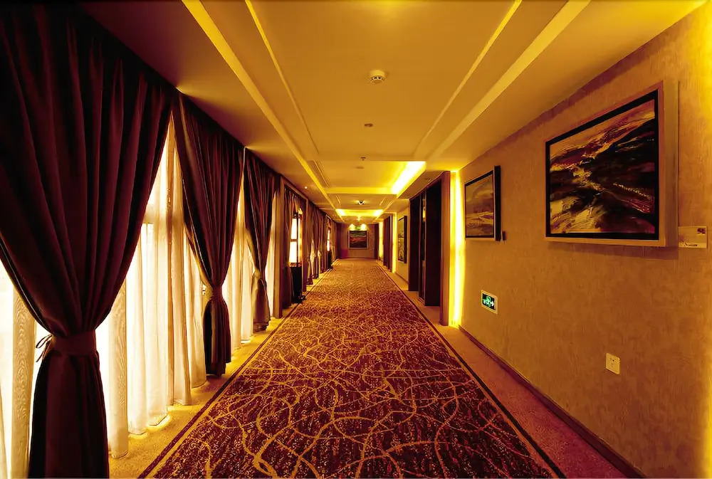 Chengdu Huanhua Jincheng Hotel