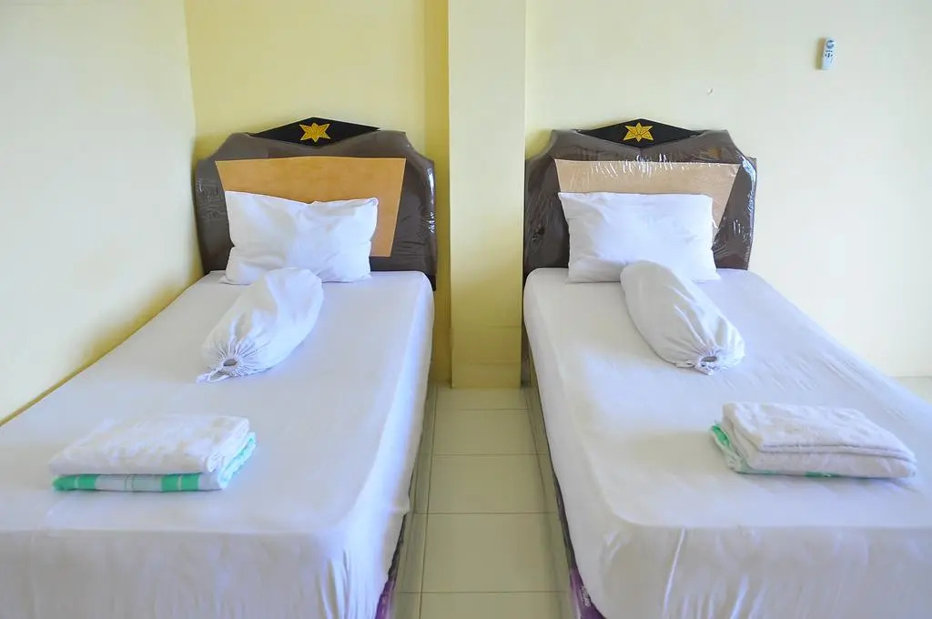 Fina Bungalow 1