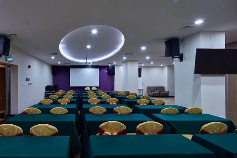 Shenzhen Renshanheng Hotel