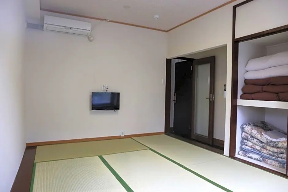 Izu 4 sea ocean reinforced con 6 tatami room with Japanese-style bathro