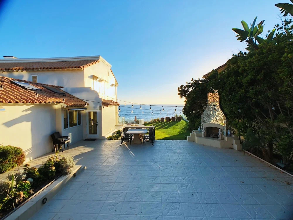 Luxury Beachfront Estate & Private Beach.