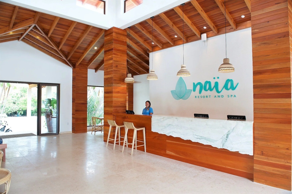 Naïa Resort and Spa