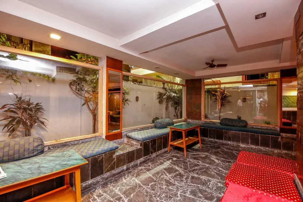 OYO 4219 Ratnakar Residency