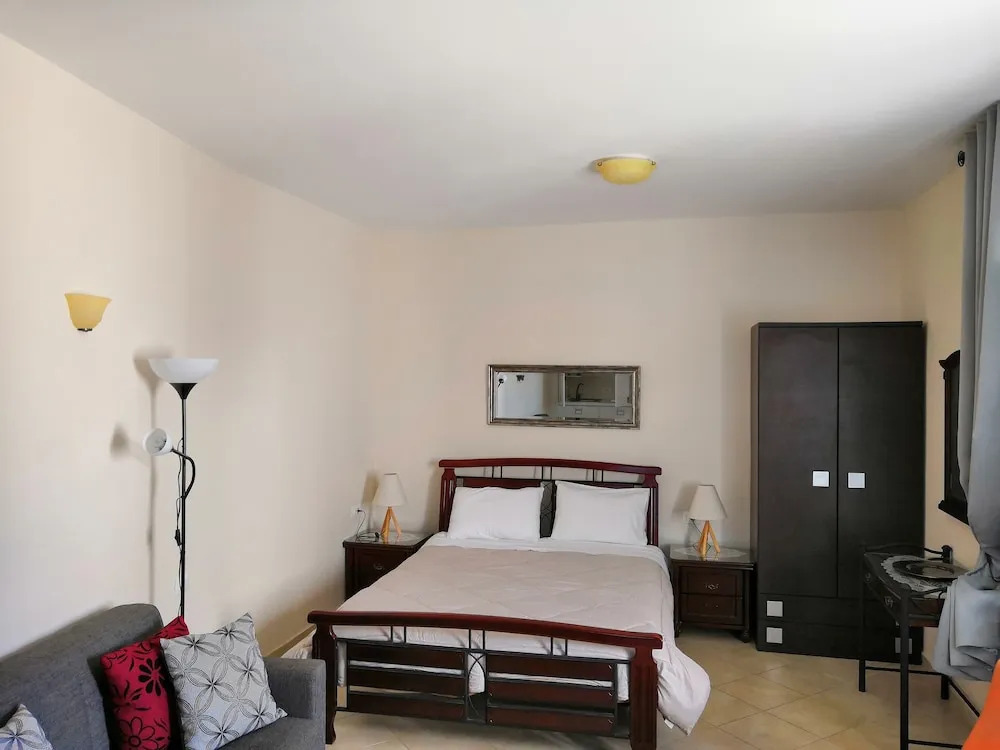 Artemisia Apartment