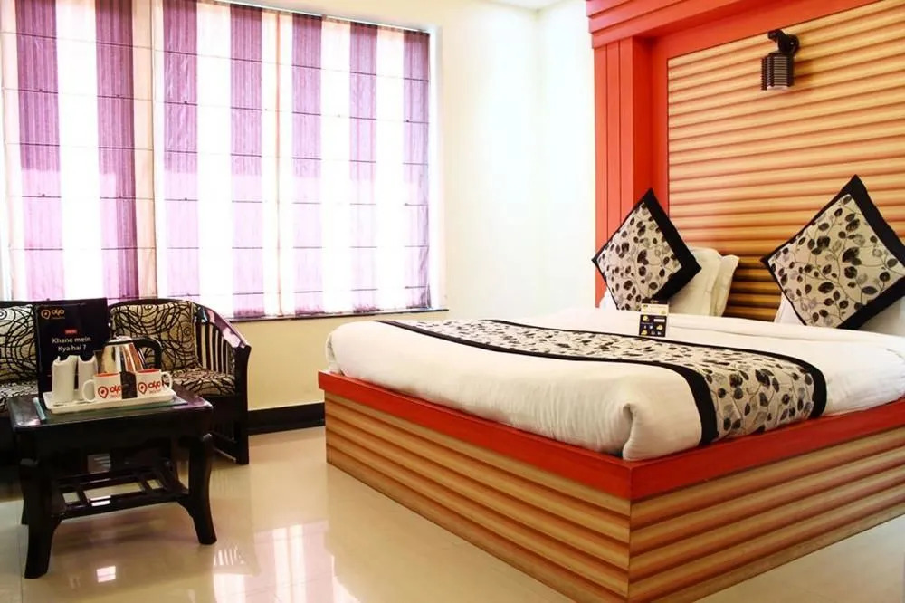 OYO Premium Pacific Mall Rajpur Road