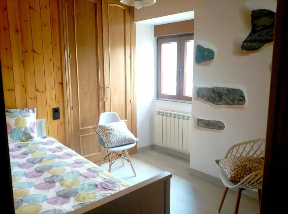 House With 2 Bedrooms in Luarca, With Wonderful Mountain View and Balc