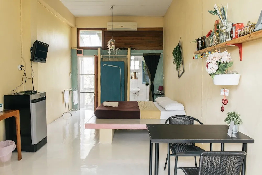 Samlee's House
