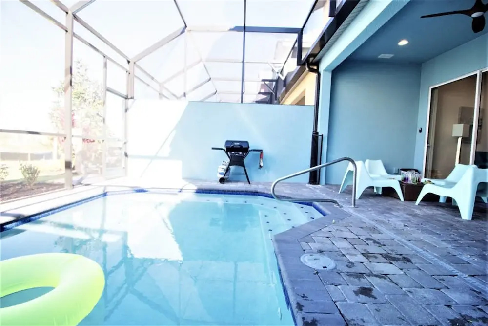 Festival Resort 313